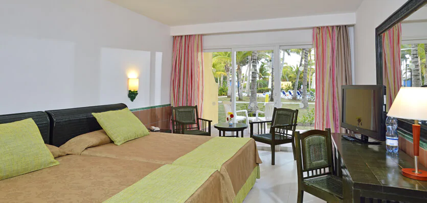 HABITACIÓN TRYP